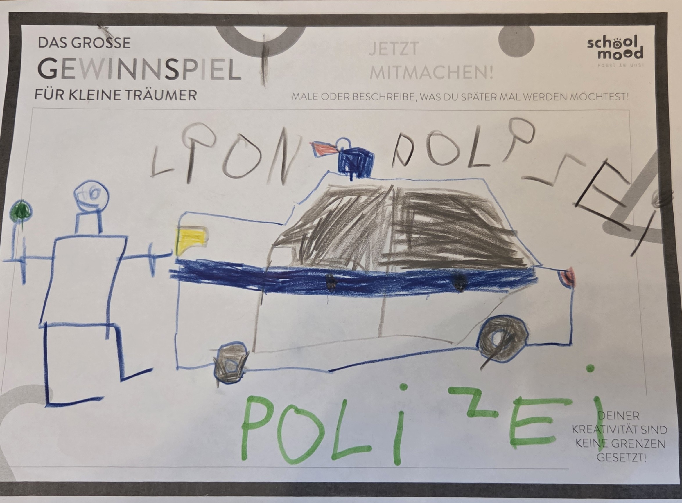 Lion, 5 Jahre - Polizist